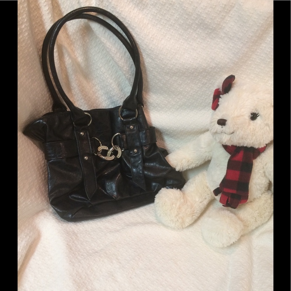 Chateau black purse/handbag. (Von Maur)